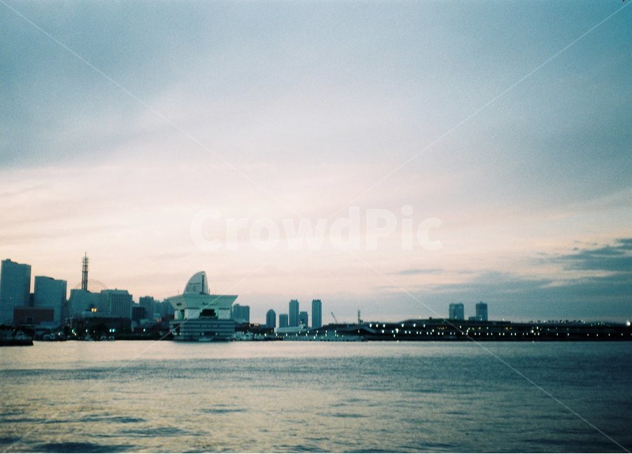 sea,landscape,film,building,건물,tokyo,seaside,yokohama,beach,도시,풍경,city,landscape,해외,외국,세계,foreign,oversea,world,세계도시풍경,해외도시풍경,외국도시풍경,world cityscape