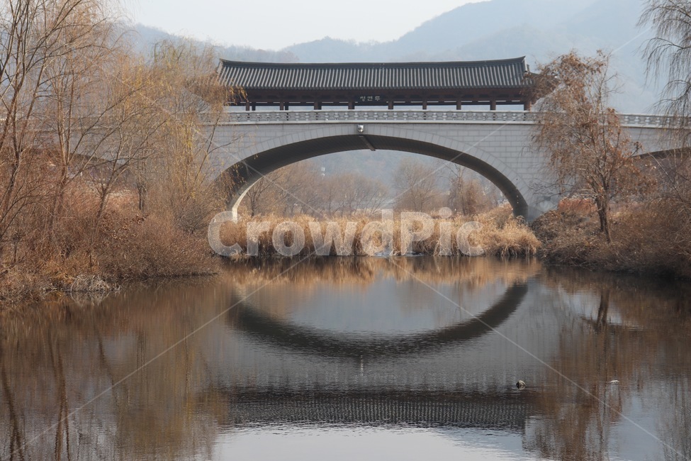 누각,대칭,다리,castle,bridge,한국전통,한국문화,korean traditional,korean culture,건축물,건물외관,exterior,building,structure,architecture,construction