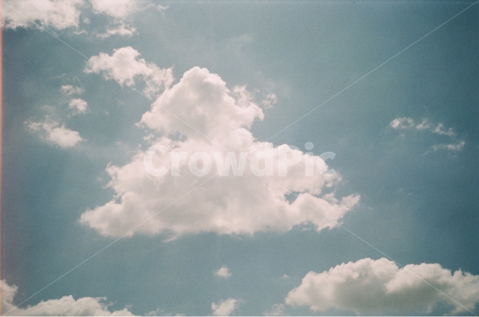 구름,하늘,필름사진,뭉게구름,sky,cloud,skyblue,blue,film,하늘색,자연,풍경,nature,landscape,감성,sensible,feeling,outdoors,옥외,weather,날씨,cumulus,적운