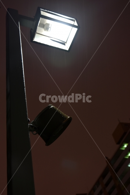 전봇대,불빛,LIGHT,새벽,비,야경,밤,풍경,nightscape,night,landscape,비,비오는날,rain,rainy,architecture,건축물,building,건물,window,창문