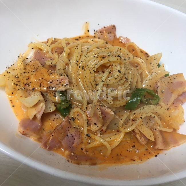 pasta,파스타,food,음식,혼밥,까르보나라,불닭,불닭소스,불닭까르보나라,불닭까르보나라,매콤한,크림스파게티,크림스파게티