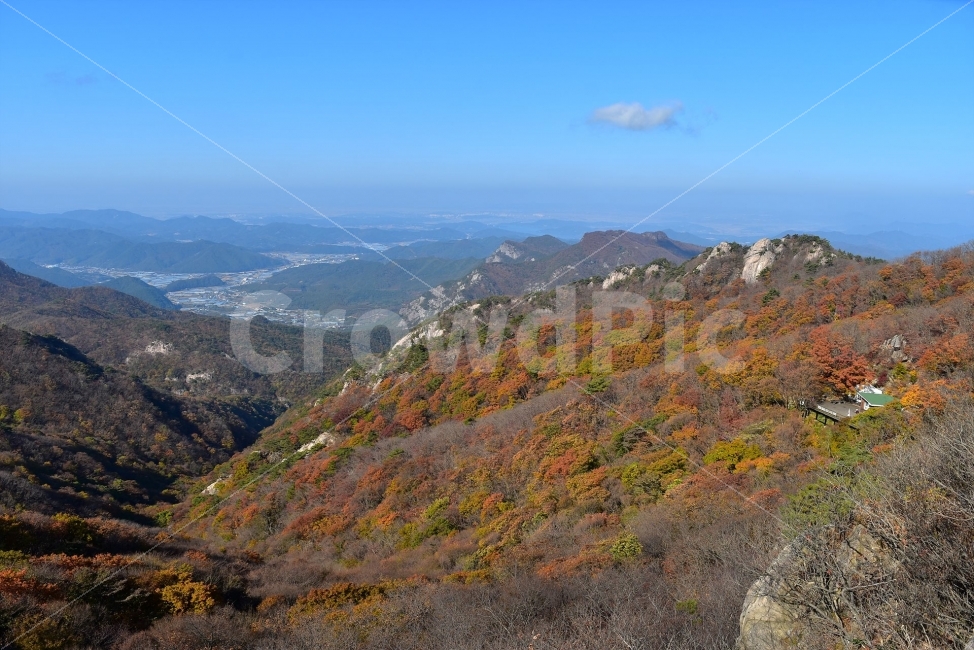 대둔산,가을,풍경,단풍,탐방,도립공원,빨간단풍,파란하늘,가을색,오색,울긋불긋,알록달록,그림같은,칼라풀,뷰티플,아름다운,힐링,감성,자연,정취,산세,명산,100대명산,nature,산,등산,트레킹,풍경사진,비경,경치,가을사진,가을색채,가을의정취,맑음,청명,가을날씨,경관,기암,암봉우리,mountain,금산,완주,논산,낙조대,낙조산장,마천대,케이블카,구름다리,삼선계단,가을,계절,fall,autumn,season,자연,풍경,nature,landscape,한국자연풍경,한국자연경관,korea nature landscape,outdoors,옥외,slope,경사