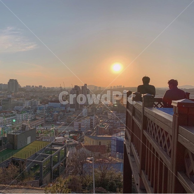 노을,풍경,오후,해질때,해질녘,시내전망,일몰,해,도시,풍경,city,landscape,사람,인물,인간,human,person,인물실루엣,사람실루엣,character silhouette,human silhouette,nature,자연,outdoors,옥외,경치,scenery
