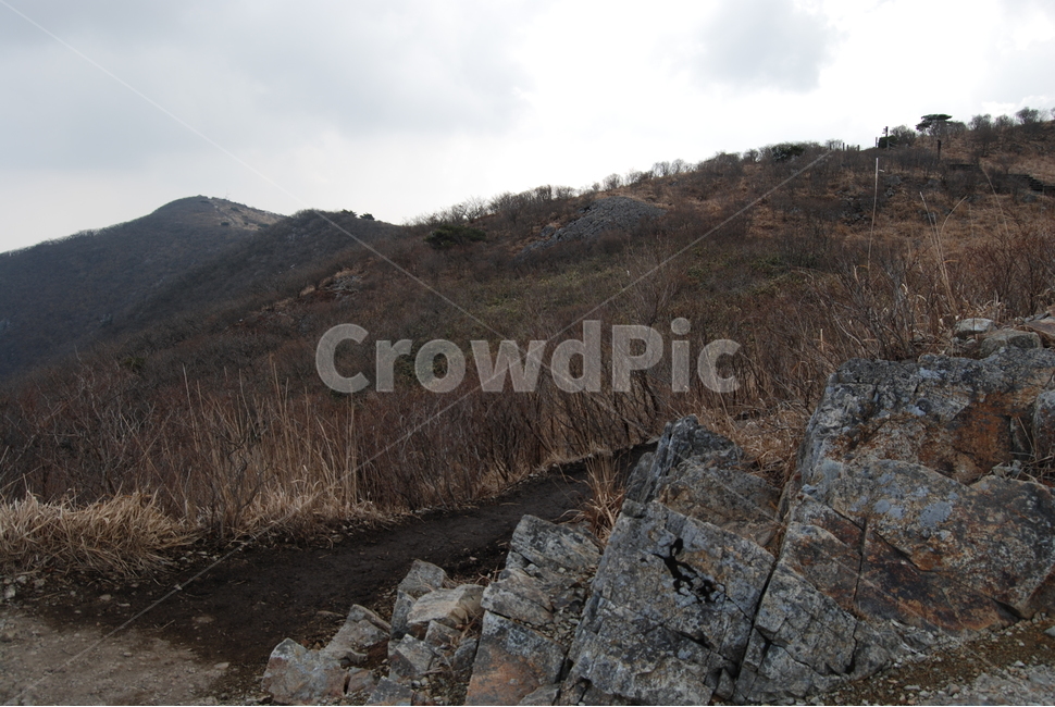 신불산,홍류폭포,간월재,등산로,능선,치유,여행,돌,산행,힐링,자연,동행,등산,계절,한국,한국명산,한국등산,풍경,나무,하늘,바람,땅,자연,풍경,nature,landscape,한국자연풍경,한국자연경관,korea nature landscape