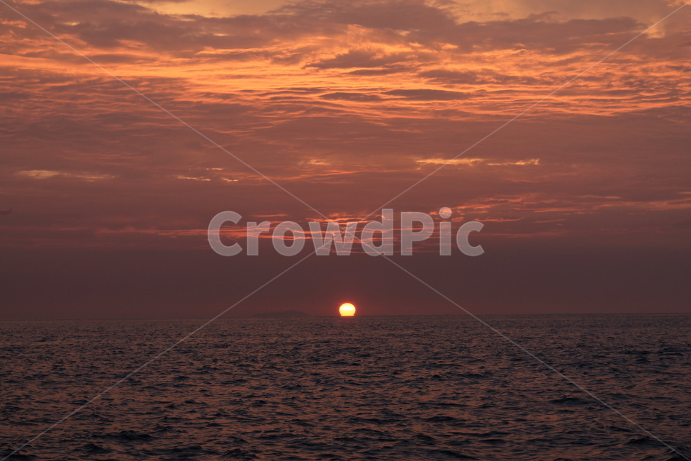 일몰,석양,sunset,seasunset,sea,대양,ocean,붉은하늘,redsky,자연,nature,dusk,황혼,dawn,하늘,sky,새벽,바다,자연,풍경,nature,landscape