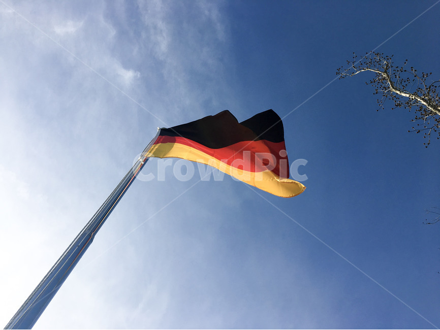 sky,Sky Blue,cloud photo,blue sky,flag,clear sky,germany,sky photo,cloud,sunny day,blue,clear weather,german flag,Sky blue,Sunny