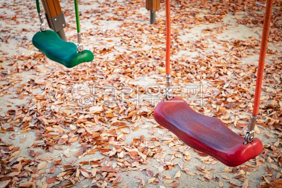Amusement park,playarea,fall playground,next to the fall,Playground,Maple leaf,play space,Amusement Park,ginkgo leaves,school,vintage,Swing,playground,Emotion,park,sensible