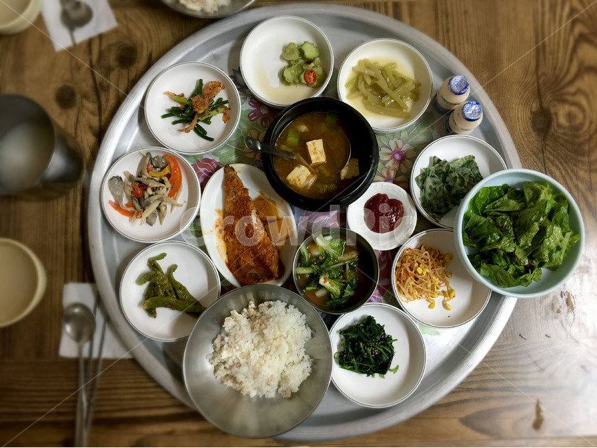 한국음식,밥상,반찬,보리밥,된장찌개,한상,음식,식사,요리,나물,식재료,생선조림,건강음식,슬로우푸드,집밥,koreanfood,foodtable,dishes,food,meal,slowfood,homemade,healthy,healthyfood,음식,식재료,요리,food,cook,meal,dishes,food reserves,한식,한국음식,한국요리,korean food,korean dishes,korean meal,korean cook
