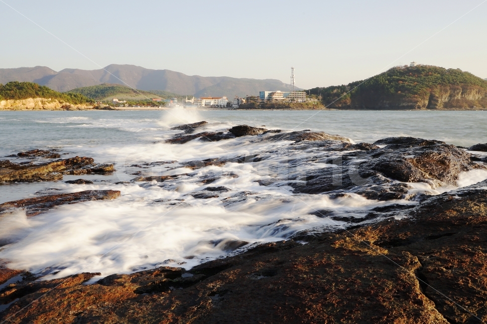 물보라,장노출,적벽강,채석강,부안,자연,풍경,nature,landscape,한국자연풍경,한국자연경관,korea nature landscape,promontory,곶,water,물,outdoors,옥외,ocean,대양,sea,바다