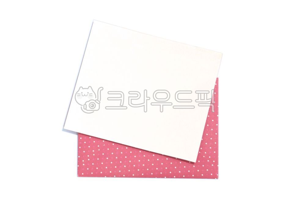 note,envelope,writing pad,paper,empty place,letter,memo,emptied,message,card