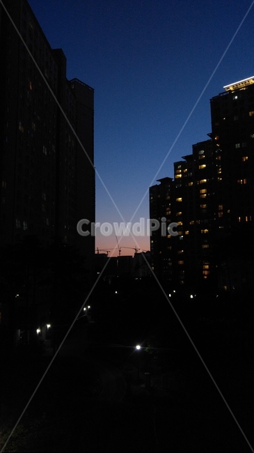 노을,실루엣,저녁,밤,해넘이,황혼,아파트,야경,밤,풍경,nightscape,night,landscape,도시,city,한국도시풍경,한국도시경관,korea cityscape,building,건물,town,urban,어반,metropolis,중심지,시티,high rise,고층 건물