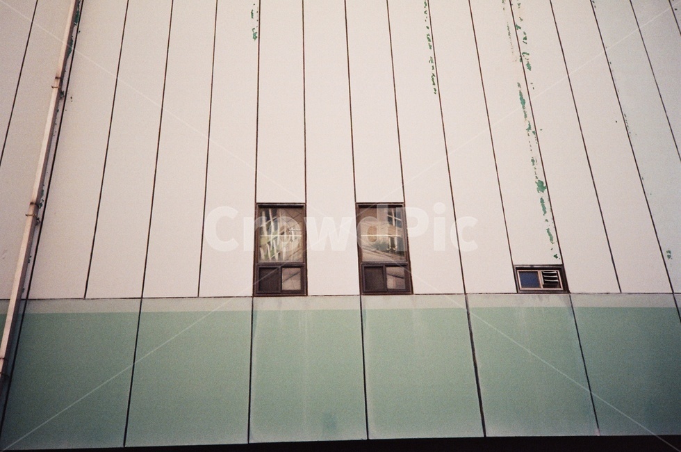 필름,필름사진,두개의문,창문,감성,film,filmphoto,window,twins