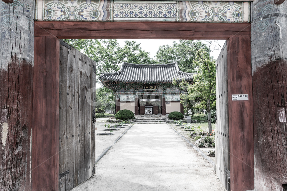 일주문,기와,단청,문양,무늬,문화유산,전통,사찰,한국전통,한국문화,korean traditional,korean culture,종교,신앙,religion,belief,faith,건축물,건물외관,exterior,building,structure,architecture,construction