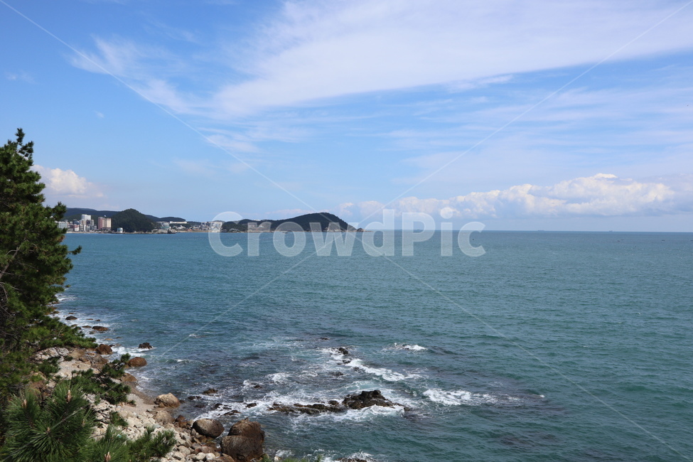 바다,sea,ocean,sky,night,nature,자연,cloud,하늘,구름,outdoors,promontory,land,water,shoreline,해안선,대양,자연,풍경,nature,landscape,곶,땅,옥외,물