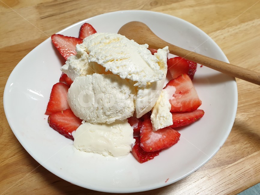 음식,food,icecream,딸기,cream,디저트,dessert,디저트,간식,후식,dessert,snack
