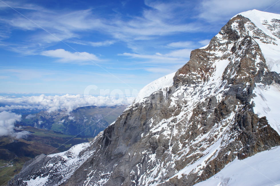 스위스,융프라우,눈,산,정상,설산,풍경,겨울,계절,winter,season,자연,풍경,nature,landscape,outdoors,옥외,mountain,mountain range,산맥,glacier,빙하,snow