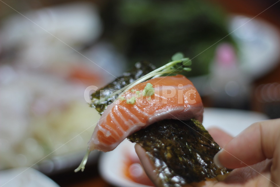 회,모듬회,연어,음식,야식,와사비,무순,음식,식재료,요리,food,cook,meal,dishes,food reserves