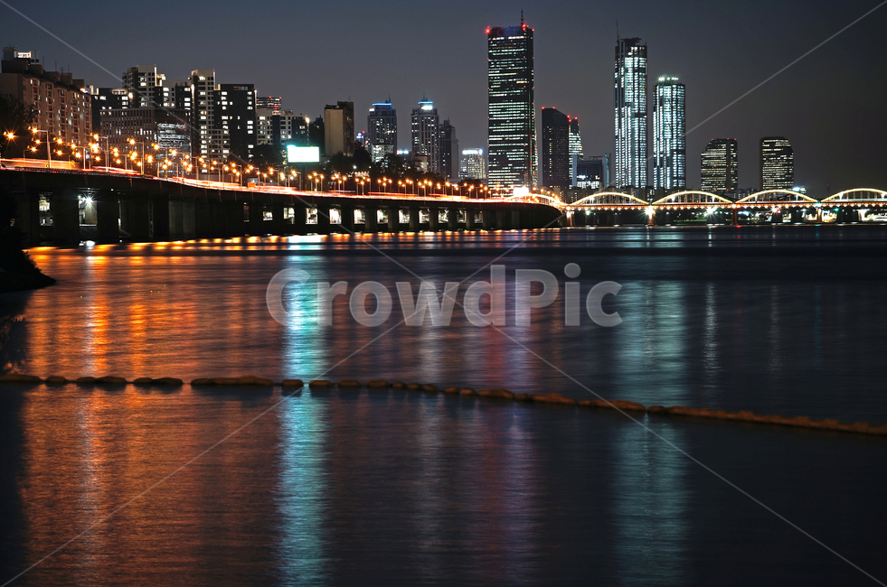 한강,야경,조명,반영,올림픽대로,마천루,건물,여의도,야경,밤,풍경,nightscape,night,landscape,한국도시풍경,한국도시경관,korea cityscape,urban,어반,city,시티,metropolis,중심지,building,town,도시,downtown,도심,office building,사무실 건물