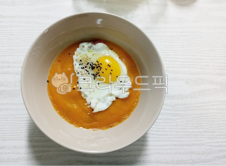 호박죽,단호박죽,죽,한식,건강식,보양식,영양식,pupkimporridge,sweetpupkinporridge,healthyfood,porridge,koreanfood,egg,계란,food,음식,계란후라이,eggfry