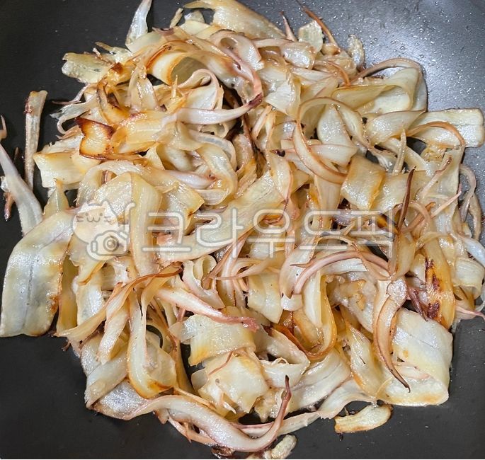 Grilled Squid Butter,Dried Squid,dry snacks,snack,Butter grilled thinly sliced squid,Butter Grilled Squid,dried squid,Butter grilled squid with thin slices,food,dried fish,Butter grilled,Plane Squid,calamari,roast