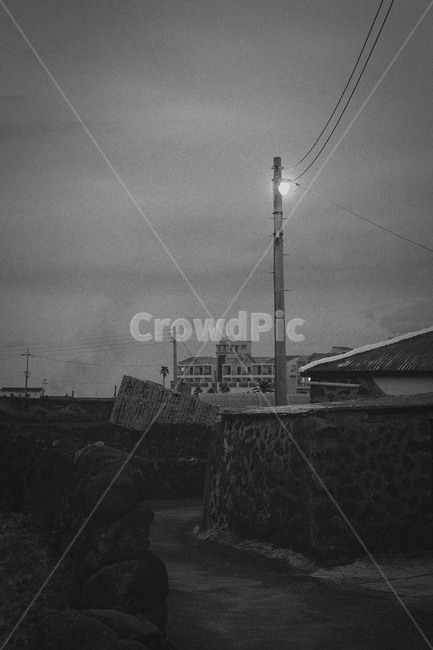 감성,감성사진,흑백,가로등,제주도,시골,시골풍경,시골마을,우도,시골,마을,풍경,landscape,country,rural,town,감성,sensible,feeling,흑백,모노톤,monochrome,black and white