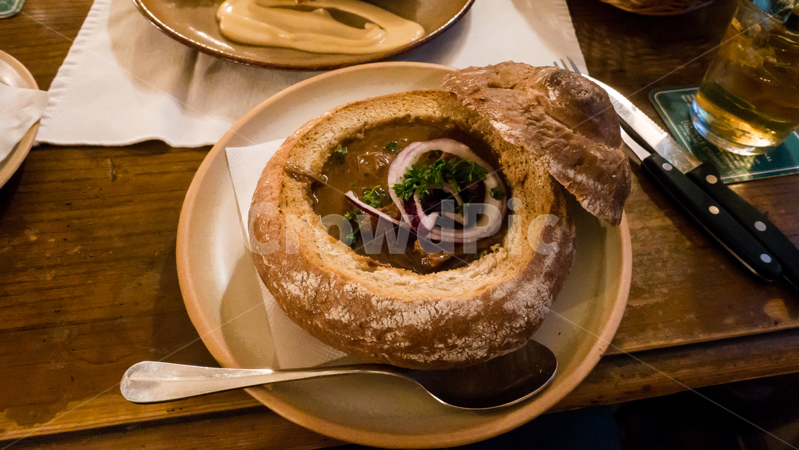 체코,프라하,czech,praha,prague,food,음식,굴라쉬,goulash,bread,빵,음식,식재료,요리,food,cook,meal,dishes,food reserves,양식,서양음식,서양요리,western food,western dishes,western meal,western cook