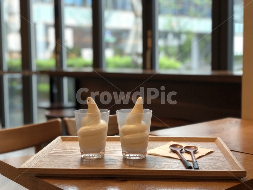 카페,아이스크림,소프트아이스크림,인테리어,cafe,음식,식재료,요리,food,cook,meal,dishes,food reserves,디저트,간식,후식,dessert,snack