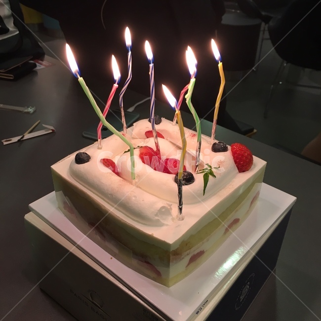 생일,케이크,축하,기념일,감성,촛불,생일축하
