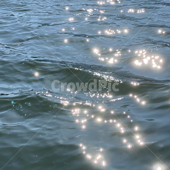 water,물,light,햇빛,윤슬,강,바다
