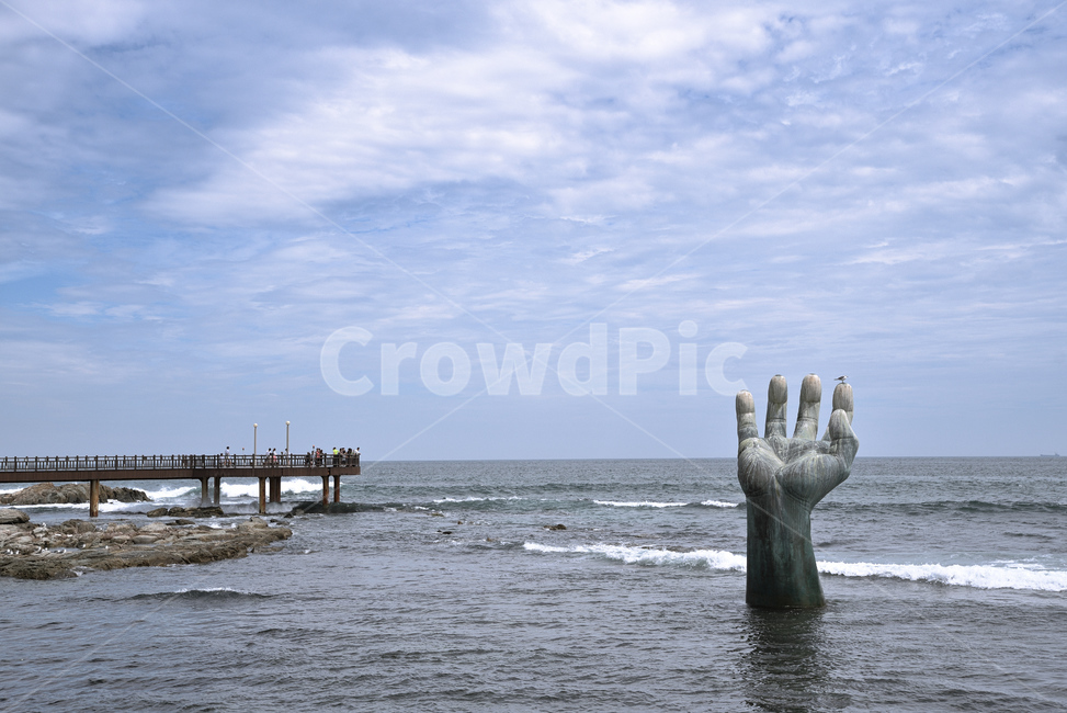 포항,호미곶,상생의손,자연,바다,풍경,파도,여름,하늘,맑음,sea,beach,wave,statue,랜드마크,landmark,tourist attraction,한국랜드마크,한국관광지,한국명소,korea landmark,korea tourist attraction,조각상,동상,석상,조형물,statue,bronze statue,stone statue