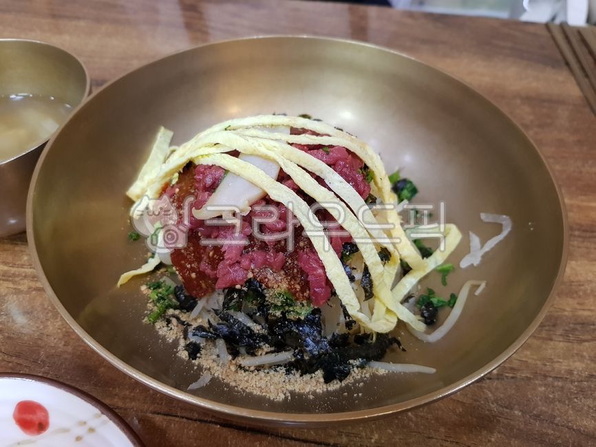 육회,육회비빔밥,한식,소고기,food,음식