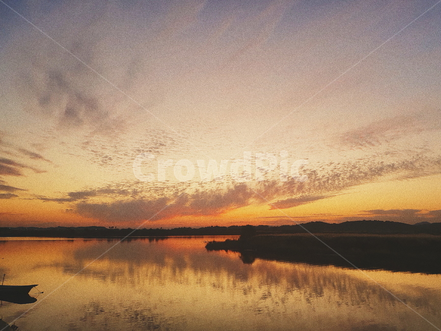 노을,강성,저녁,nature,자연,sky,하늘,일몰,황혼,붉은하늘,redsky,dawn,물,강,구름,자연색,자연,풍경,nature,landscape