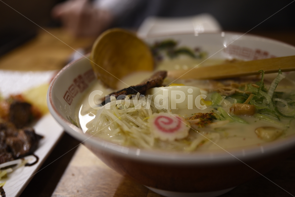 라멘,일본음식,소유라멘,음식,식당,음식,식재료,요리,food,cook,meal,dishes,food reserves,면류,면요리,noodles,일식,일본음식,일본요리,Japanese food,Japanese dishes,Japanese meal,Japanese cook