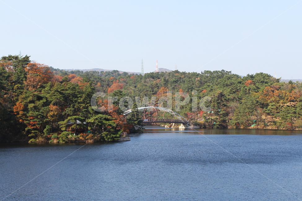 가을,호수,자연,물,하늘,autumn,lake,nature,water,sky,가을,계절,fall,autumn,season,자연,풍경,nature,landscape,outdoors,옥외,building,건물,architecture,건축물