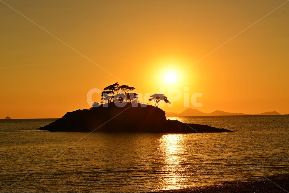 light,빛,flare,플레어,nature,자연,outdoors,옥외,water,물,shoreline,해안선,sea,바다,sunlight,햇빛,redsky,붉은하늘,sunset,일몰,dusk,황혼,sky,하늘,부안,솔섬,솔섬일몰,해넘이