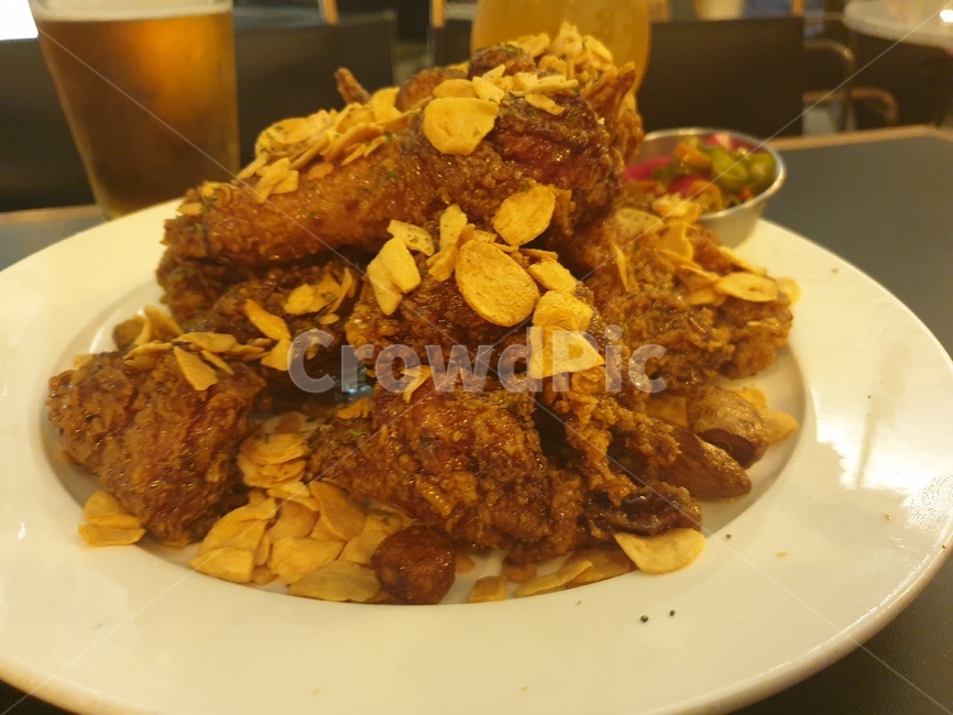 치킨,마늘치킨,garlicchicken,맛집,여름시원한,음식,식재료,요리,food,cook,meal,dishes,food reserves