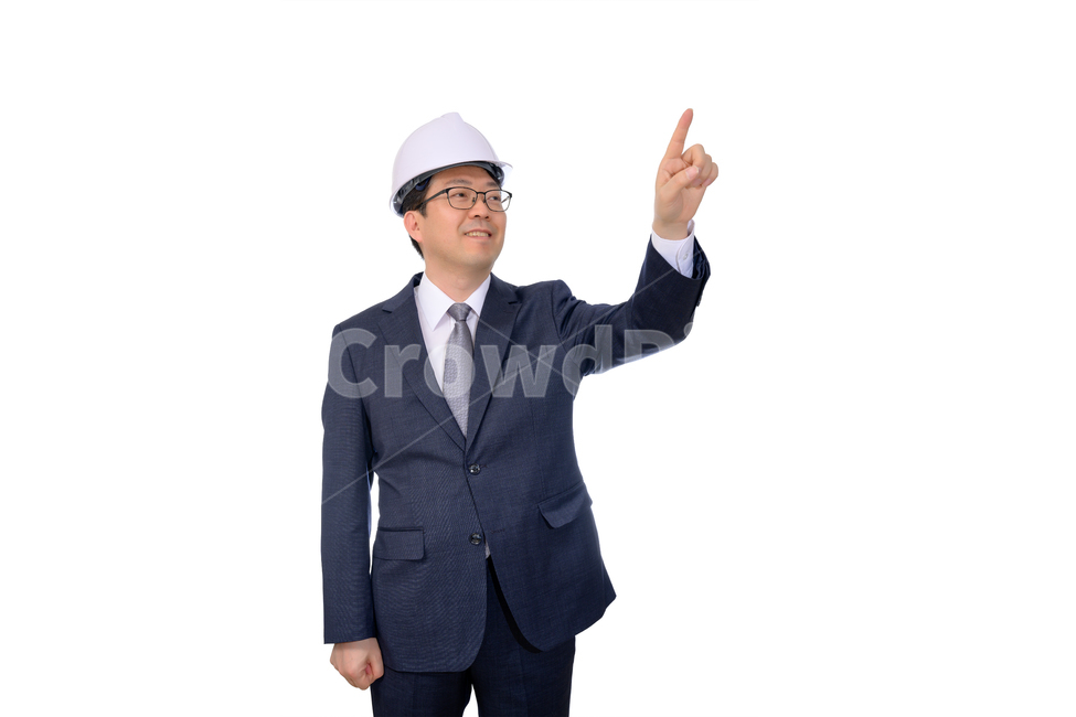 비즈니스맨,1명,1인,한국인,중국인,일본인,아시아인,남자,중년,중장년,4050세,비즈니스,사업가,사업,하얀배경,웃는,정장,양복,ceo,직장인,상사,표정,정장자켓,수트,사회인,윗사람,사장,회사원,넥타이,40대,50대,안전모자,안전모,엔지니어,건설,건축,부동산,건축가,헬멧,대표,리더,흰배경,누끼,건설현장,안전,미소,지시,손짓,사람,인물,인간,human,person,남성,남자,man,male