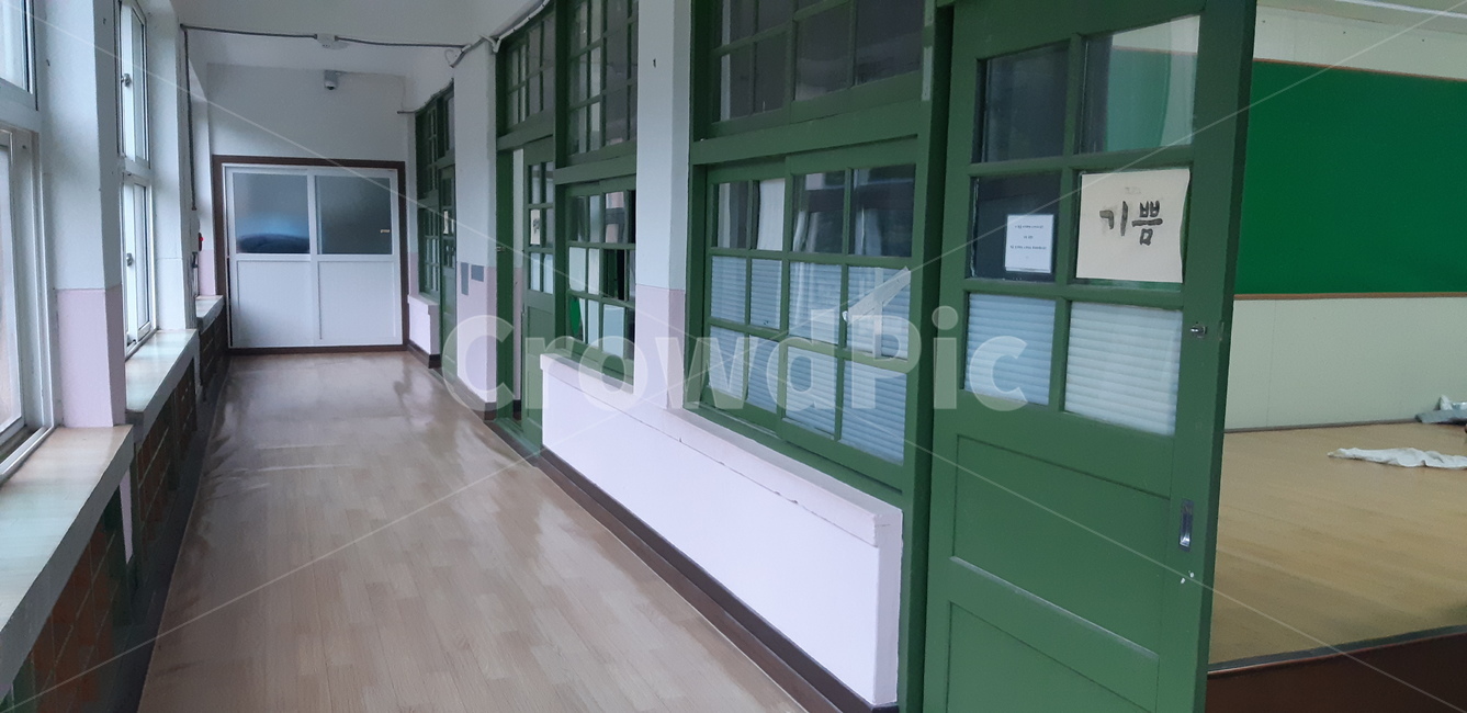 학교,교실,복도,야영,기쁨
