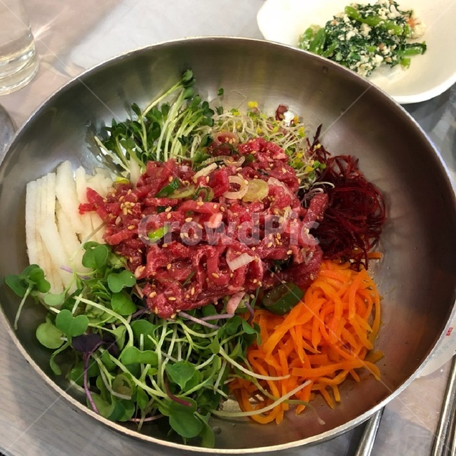육회,비빔밥,육회비빔밥,맛집,소고기,야채,채소비빔밥,점심,저녁,전주,음식,식재료,요리,food,cook,meal,dishes,food reserves
