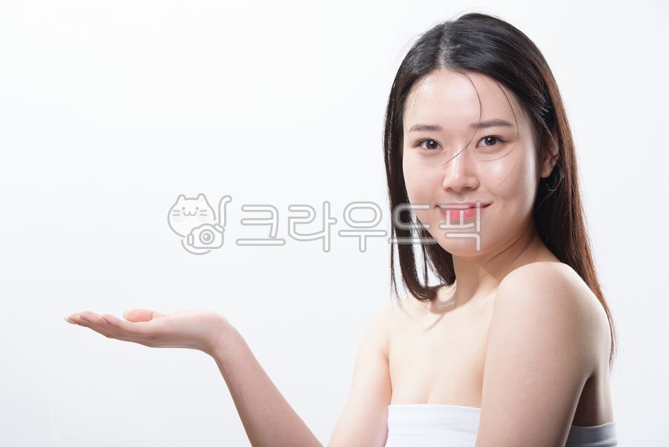 뷰티,화장품광고,화장품,스킨케어,피부,깨끗한피부,elegance,pretty,cosmetology,remover,women,model,attractive,natural,skincare,china,taiwan,wellness,chinese,taiwanese,여자모델,여자얼굴,여성,여자,therapy,korean,japanese,care,healthy,background,face,portrait,girl,clean,spa,female,white,beautiful,skin,isolated,happy,young,beauty,woman,facial,treatment,cosmetic,smile,makeup,fresh,lady,person,closeup,people,health,asian,asia,사람,인물,인간,human,person,여성,여자,woman,female,lady,뷰티,미용,beauty treatment