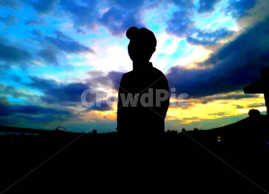 구름,노을,풍경,하늘,햇빛,인물실루엣,사람실루엣,character silhouette,human silhouette