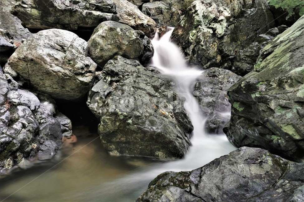 왕봉골,계류,시원하다,물줄기,아름답다,한국자연풍경,한국자연경관,korea nature landscape,water,물,nature,자연,outdoors,옥외,river,강