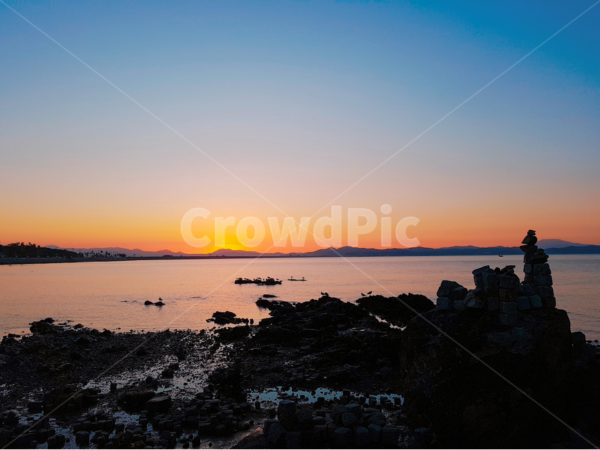 간월도,바다,아침,일출,풍경,하늘,자연,풍경,nature,landscape,한국자연풍경,한국자연경관,korea nature landscape,outdoors,옥외,dusk,황혼,dawn,새벽,sunset,일몰,red sky,붉은 하늘,sky