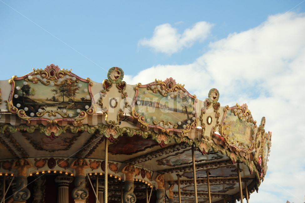 하늘,회전목마,놀이공원,놀이동산,놀이기구,놀이공원,놀이동산,놀이터,amusement park,playground