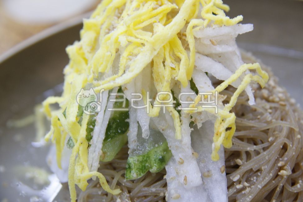 Mulnaengmyeon,Hospitality,egg,garnish,Zidane,Korean,noodle,food,summer food,Cold noodles,seasonal food,meal,Korean food,vermicelli,Pyongyang Naengmyeon,Buckwheat noodles