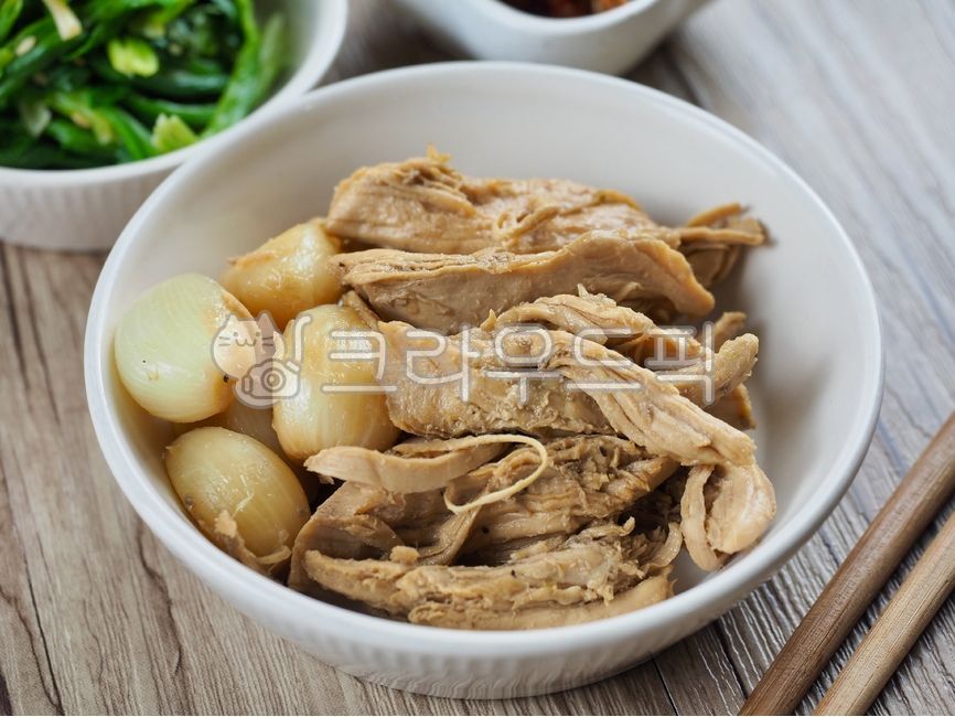 한식,장조림,닭가슴살장조림,닭가슴살,간장조림,반찬,한국음식,닭고기,고기,음식,식사,요리,단백질,마늘,jangjorim,chickenbreaststew,chickenbreast,soysauce,sidedish,koreanfood,chicken,meat,food,meal,cooking,garlic