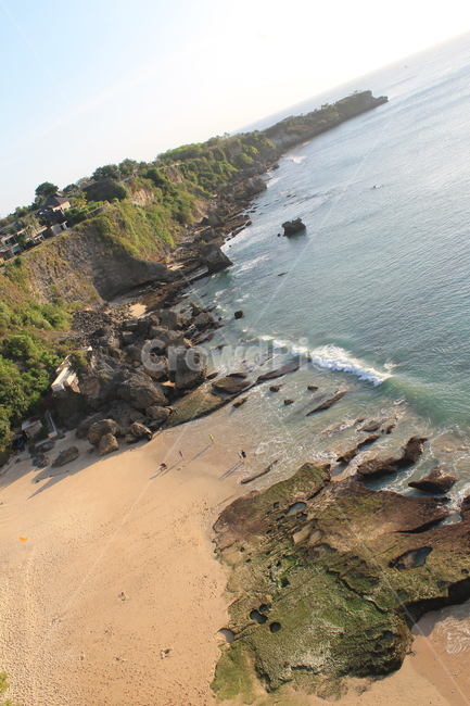 인도네시아,발리,쿠부,해변,비치,바다,indonesia,bali,beach,하늘,푸른하늘,파란하늘,blue,bluesky,cliff,절벽,낭떠러지,절벽해안,promontory,곶,nature,자연,outdoors,옥외,자연,풍경,nature,landscape,해변,바다,beach,sea