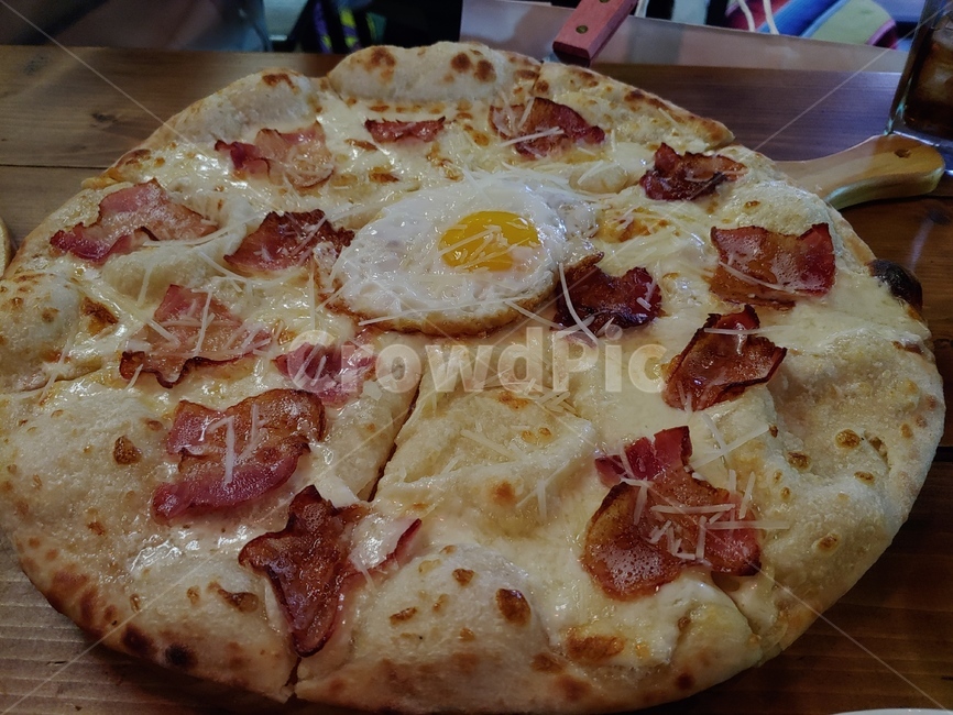 까르보나라피자,피자,계란피자,계란,pizza,음식,요리