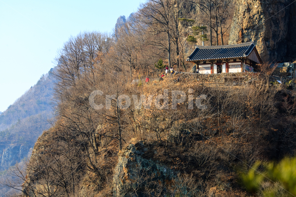 청량사,불교,건축물,종교,환경,자연,풍경,nature,landscape,한국자연풍경,한국자연경관,korea nature landscape,outdoors,옥외,building,건물,housing,주택