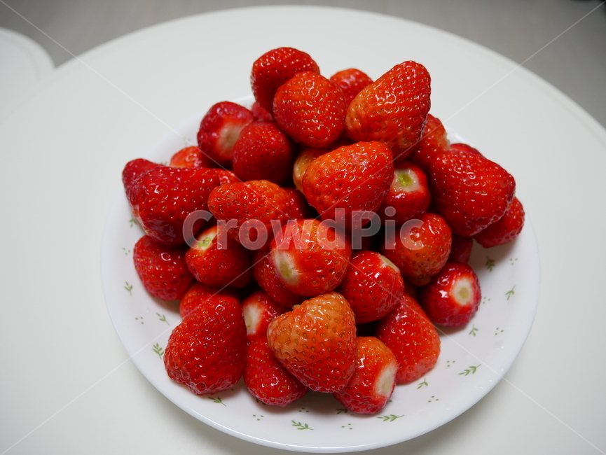 딸기,과일,새콤달콤,fruit,strawberry